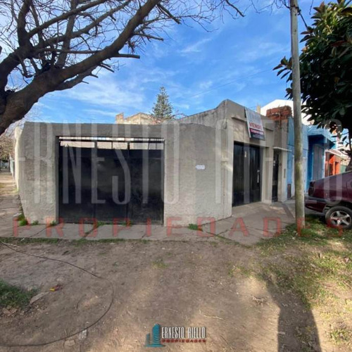 Casa En Venta En Bernal Centro