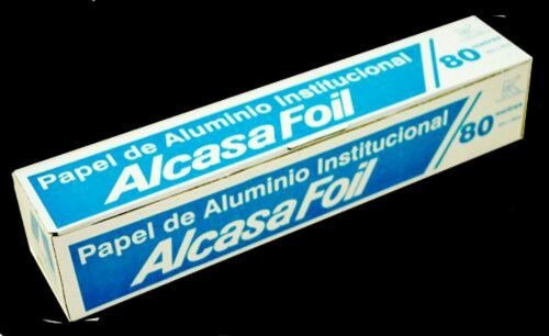 Imagen 2 de 6 de Papel De Aluminio Institucional 80 Mts X 40 Cm Caja Azul