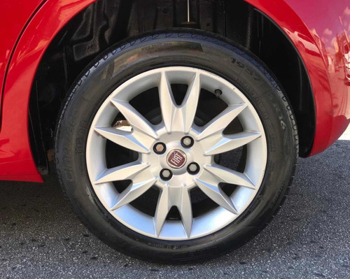 Fiat Punto 1.6 Essence 16v Flex Manual 2012/2012