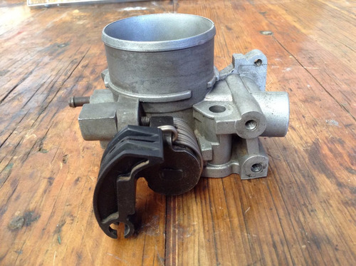 Cuerpo De Aceleracion Cirrus Stratus 2.4t Mod: 95-00 Oem