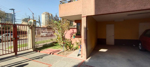 Amplio Departamento Primer Piso (69352)