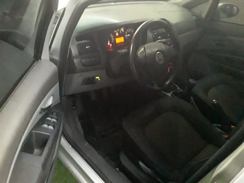 Imagem 8 de 8 de Fiat Linea Lx 1.8, Flex/ Gnv Ano 2011 Abaixo Da Tabela! $