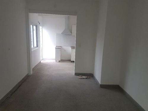 Imagen 5 de 11 de Departamento En Venta En Muñiz