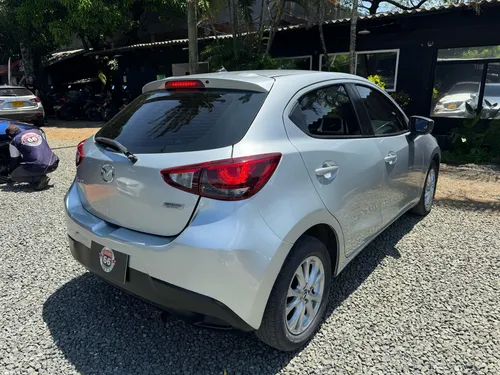 Mazda 2 Touring 2019