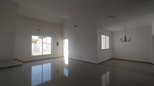 Imagem 5 de 14 de Casa Lado Praia