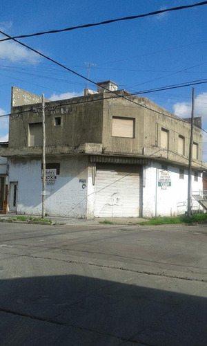 Venta Local Con Vivienda 225 M2 Cochera Valentin Alsina Lanus