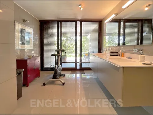 Venta Departamento Con Gran Jardín Quinchamalí, Las Conde