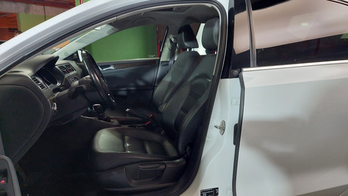Volkswagen Vento 1.4 Highline At