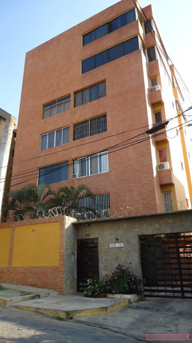 Apartamento En Venta. Oportunidad. Negociable.