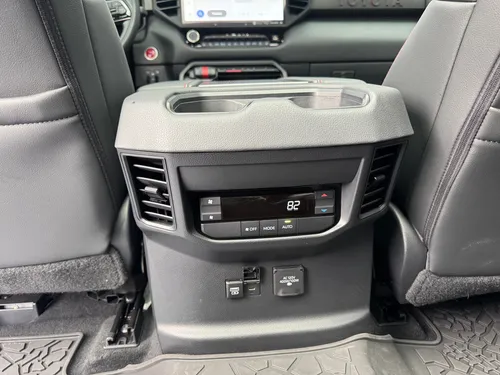 Toyota Sequoia 3.5 V6 Trd Pro