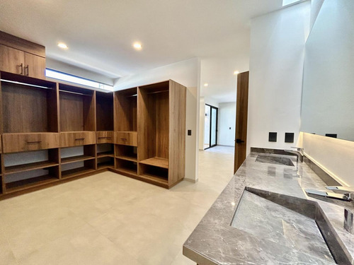 Casa Con Las Recámaras Más Amplias De Zibatá.