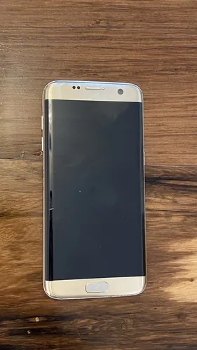 Samsung Galaxy S7 Edge - 32 Gb Dorado Platino 4 Gb Ram (Usado)