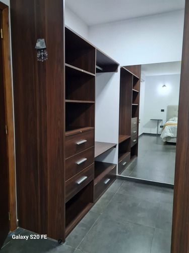 Casa 5 Dormitorios Y Pileta En Causana