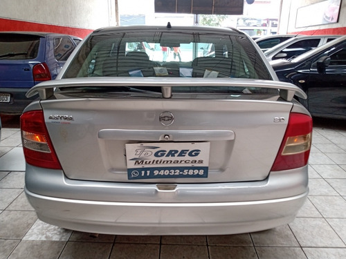 Imagem 2 de 10 de Chevrolet Astra 2002 2.0 8v Sunny 3p