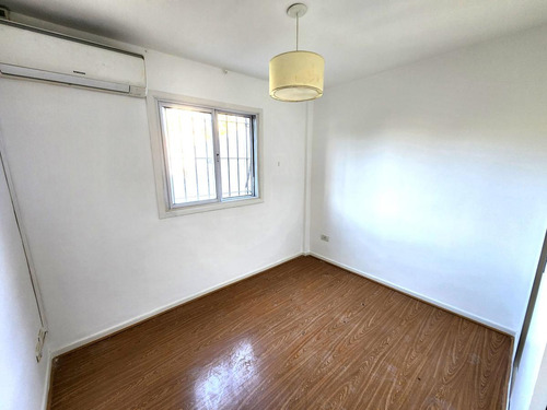 Venta Departamento En Jacinto Diaz 300 San Isidro 3 Dormitorios Apto Credito