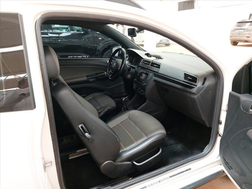 Imagem 7 de 10 de Saveiro 1.6 Cross Cd 16v Flex 2p Manual