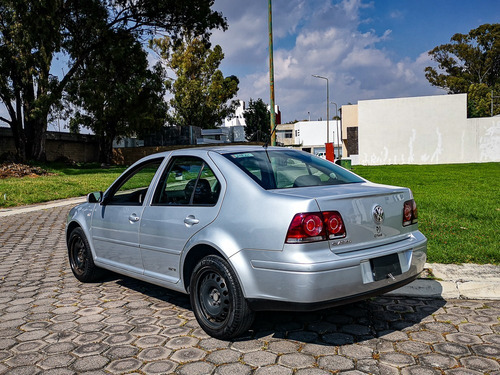 Imagen 3 de 15 de Volkswagen Jetta Clasico 2015