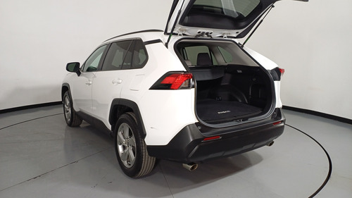 Toyota RAV4 2.5 XLE AUTO