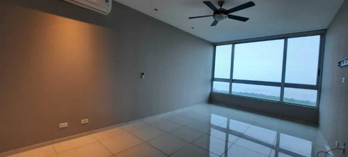 Imagen 10 de 20 de Venta De Apartamento De 265 M2 En Ph Altamar Del Este, Costa Del Este 22-4750