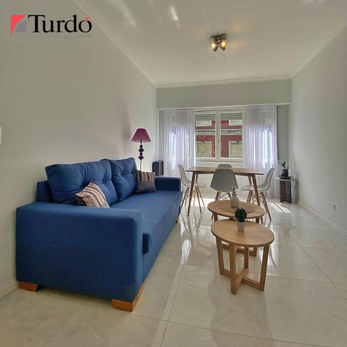Imagen 2 de 25 de Venta Departamento 2 Ambientes Con Dependencia A La Calle - Zona Centro - Mar Del Plata. Ficha 1373