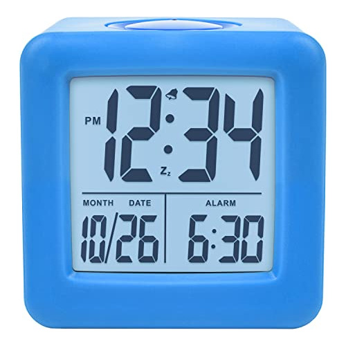 Equity 73005   Reloj Despertador Lcd Con Luz Inteligente, Co