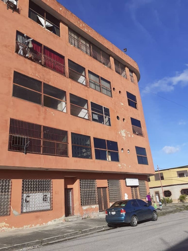 Imagen 1 de 7 de Apartamento Tipó Estudio En Tacarigua
