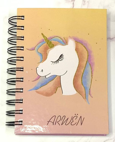 Agenda 2022 Arwen Tamaño A6 10x15 Diaria Unicornio