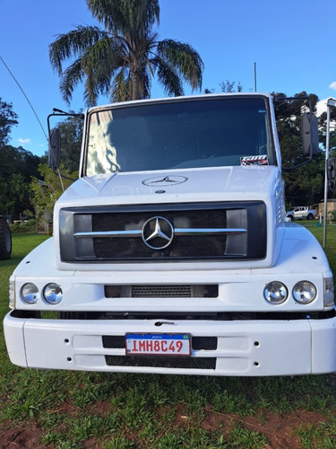 L-1620 3-eixos 2p Graneleira