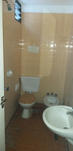 Imagen 16 de 22 de Venta Hotel 1 Estrella - Alberti 1500