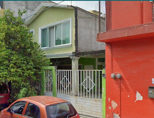 Sk17 Gran Oportunidad, Hermosa Casa En Venta En Magisterial Tuxtla Gutierrez (ideal Para Inversion O Para Comenzar Con Tu Patrimonio A Costo Accesible, Pago En 2 Exhibiciones) No Infonavit