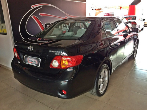 Toyota Corolla 1.8 16v Gli Flex Aut. 4p