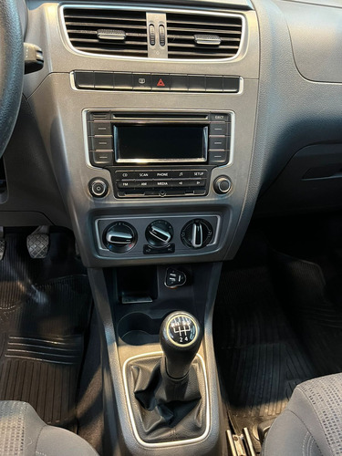 Volkswagen Fox 1.6 Highline