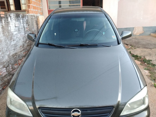 Chevrolet Astra Sedan 2001 2.0 Gls 4p