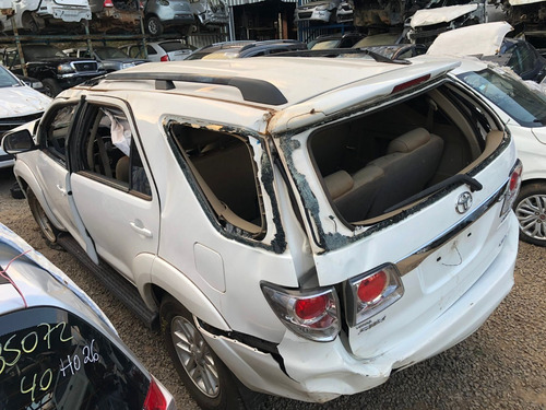 Sucata Hilux Sw4 3.0 2015 4x4 Aut. Diesel - Rs Auto Peças