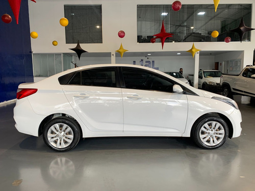 Hyundai HB20S C.Style/C.Plus1.6 Flex 16V Aut. 4p