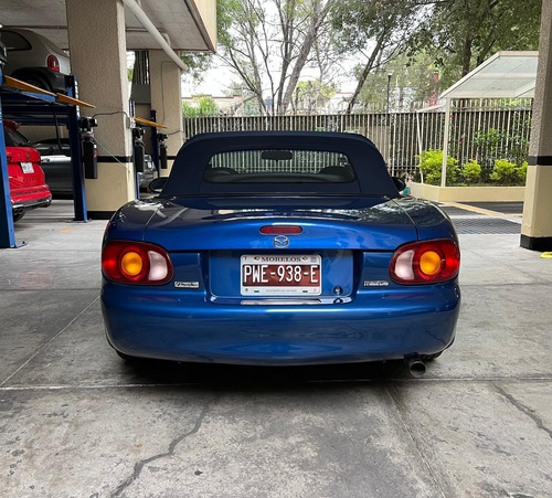 Mazda Mx-5 Convertible 2d 1999 Com 14,000 Millas
