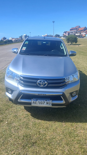 Toyota Hilux 2.8 Cd Sr 177cv 4x4