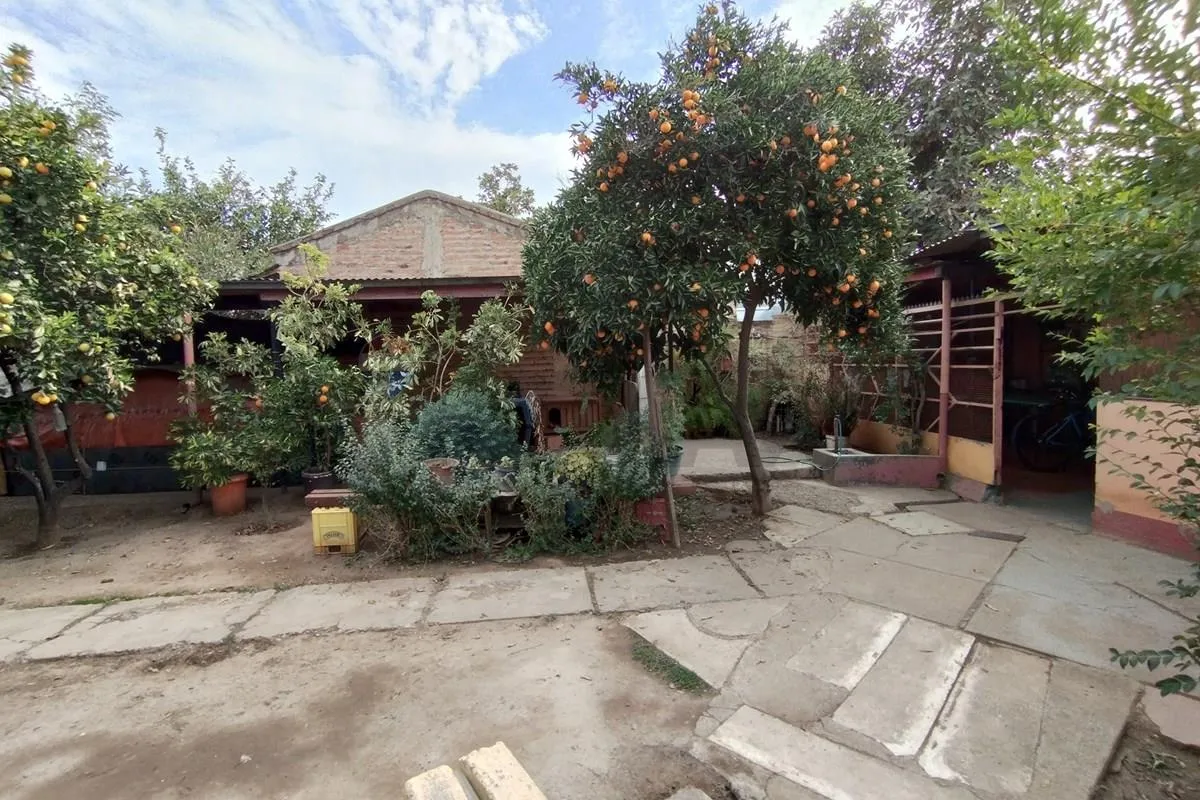 Imagen 1 de 30 de Se Vende Casa Con Amplio Terreno Macul