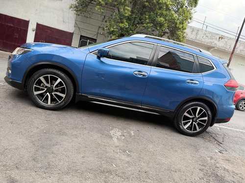Nissan X-Trail 2.5 Exclusive 3 Row Cvt