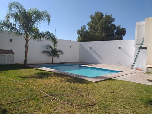 Imagen 2 de 12 de Casa Sola En Venta Emiliano Zapata