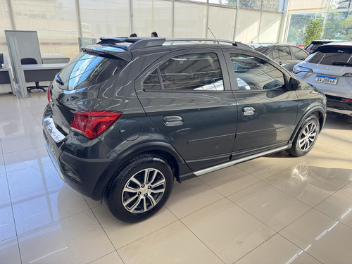 Chevrolet Onix 1.4 MPFI ADVANTAGE 8V FLEX 4P AUTOMÁTICO