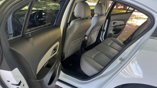 Chevrolet Cruze 1.8 Ltz Mt 4 p