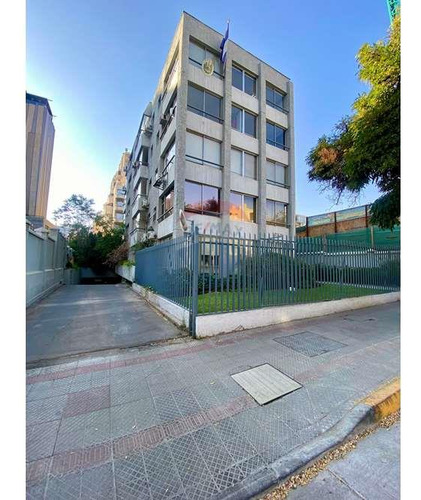 Excelente Ubicacion - Oficina