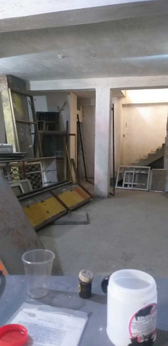 Imagen 3 de 10 de Se Vende Casa Pará Local Comercial O Vivienda Centro De Pto Cabello