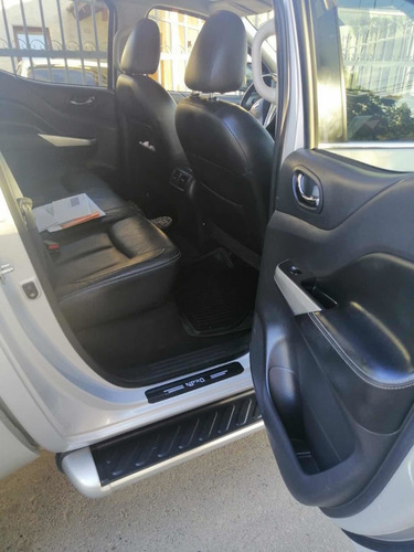 Nissan Np300 Np300 At Le Full Equipo