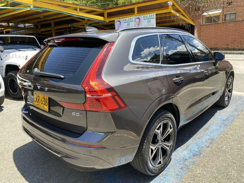 Imagen 7 de 25 de Volvo Xc60 B5 Mild Hybrid 2022
