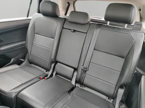 Volkswagen Tiguan 5p Comfortline L4/1.4/T Aut 7 Pas