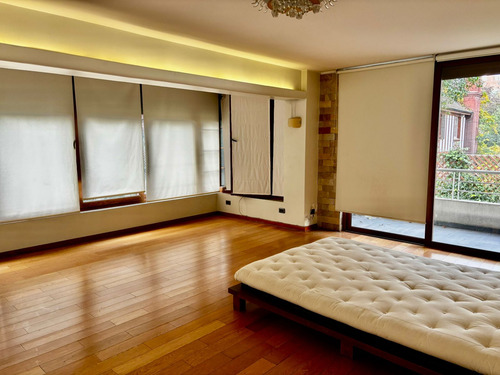 Excelente Casa Comercial Nueva Costanera - Vitacura, 4 Dorm