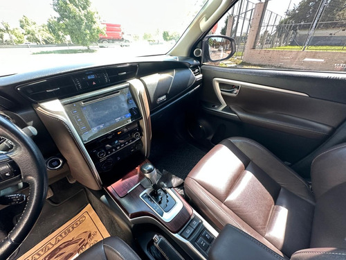 Toyota Hilux Sw4 2.8 Srx 177cv 4x4 7as At