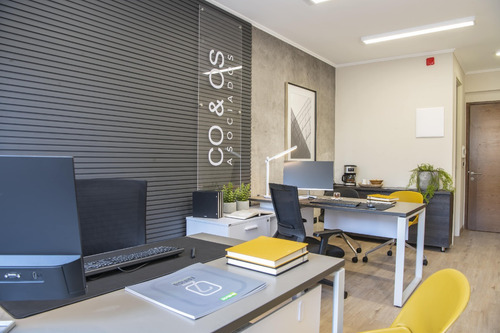 Oficina En Proyecto De Inmobiliaria Dhelos En O2